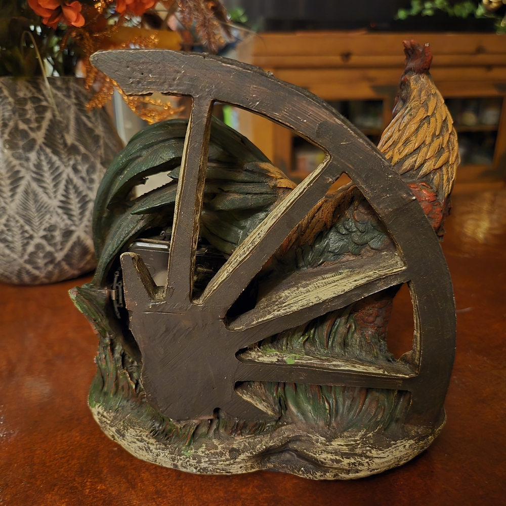 Source Unknown Rustic Rooster Clock with Multicolor Design - Picture 2 of 3